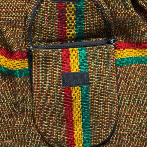 Large Woven Backpack with Rasta inspired style - Picture 4 of 6
